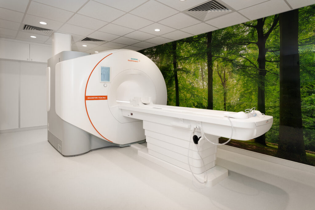 Rezonans magnetyczny w clinica gruszka